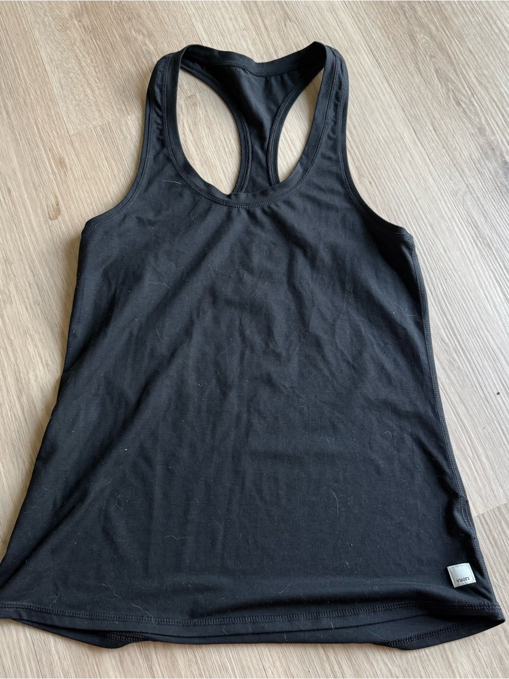 Vuori Lux Racerback Tank Black Sz M - Picture 2 of 3